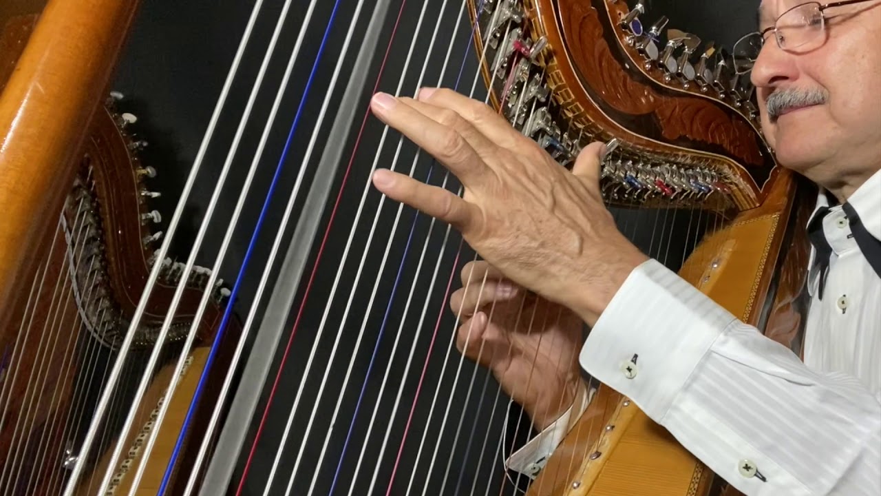 Mariano Gonzalez Ramirez / AL DI LA / Mas Alla/ Italian Love Song by Carlo Donida