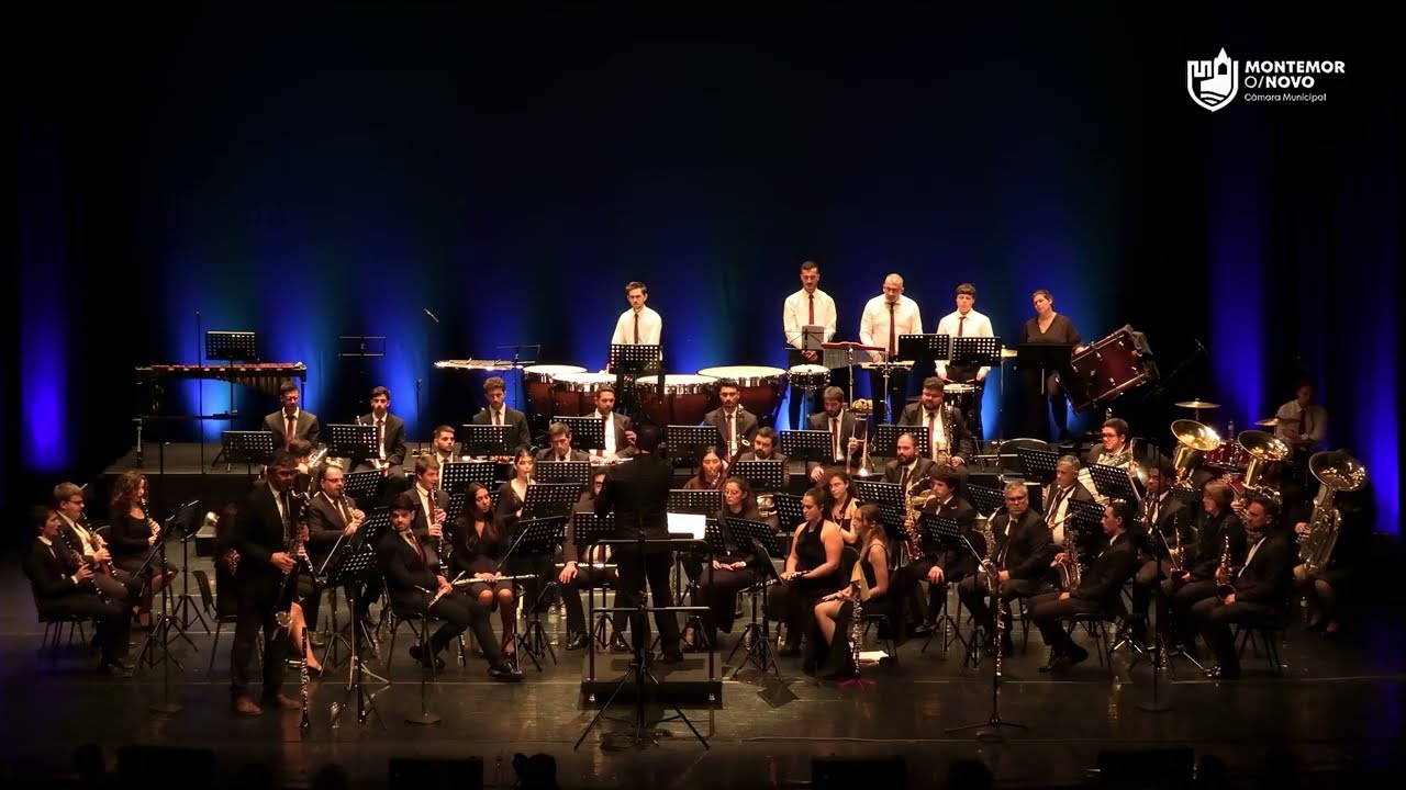 GUERREIRO Baven Oro, from Balkan Dances - Banda Filarmónica Simão da Veiga