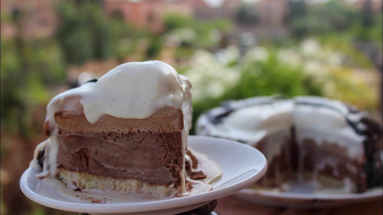 Entremets 3 chocolats 🍰biscuit joconde 🍪 mousse chocolat 🍫 noir/au lait/blanc