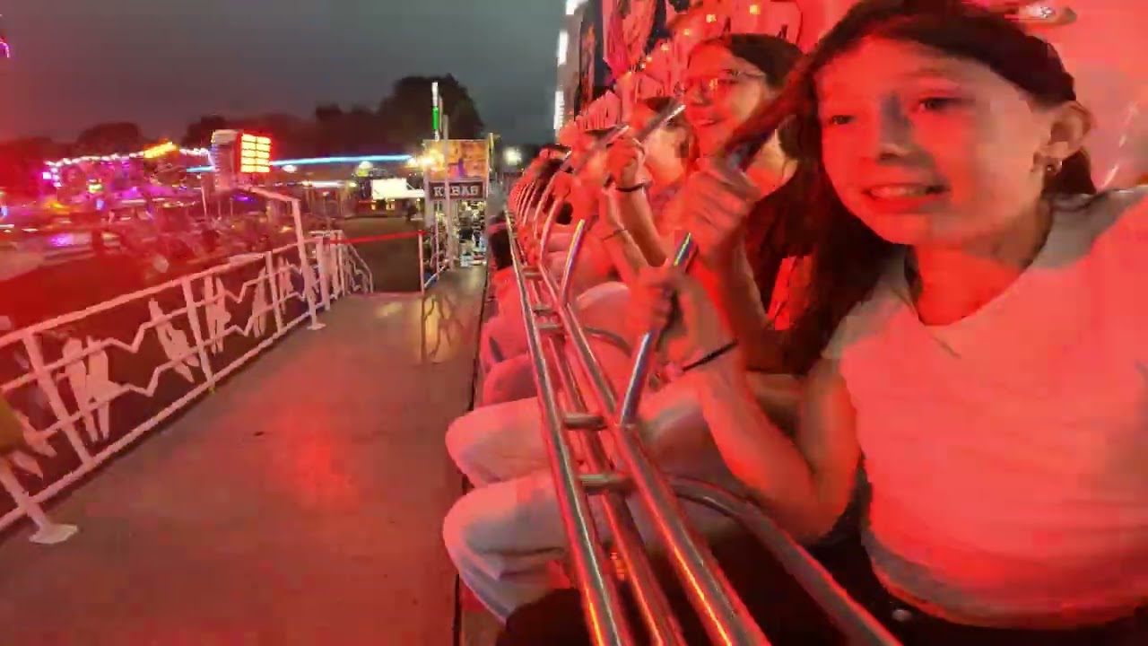 LABEFEST 2025 - ATRAKCE LAVICE (JOKER SHOW) ZA JÍZDY ATRACTION ATTRACTION BENCH (JOKER SHOW)ON-RIDE
