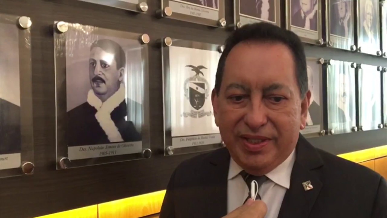 Desembargador Yedo Sim&otilde;es &eacute; homenageado no TJPA