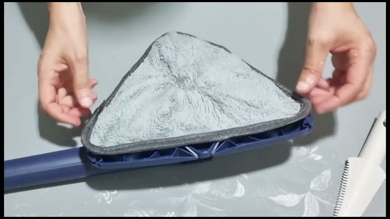 COMO MONTAR A MOPA DE MICROFIBRA TRIANGULAR DE LIMPEZA ROTATIVA PARA TETOS E CHÃO.