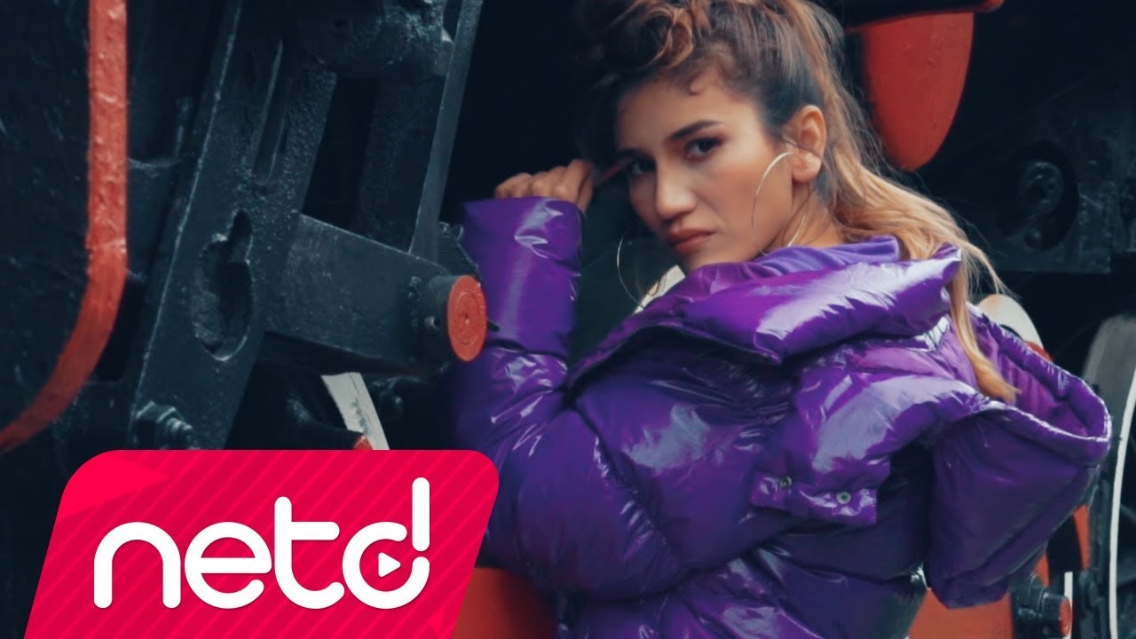 Dilara - Tribün