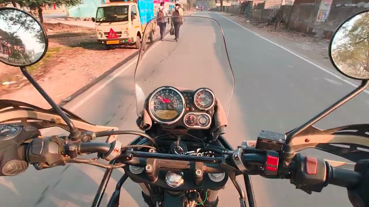 Roz Itna Door Office Jaate Hain – Bike Pe! 😱 Middle-Class Ki Asli Life! #dailystruggles #hustle