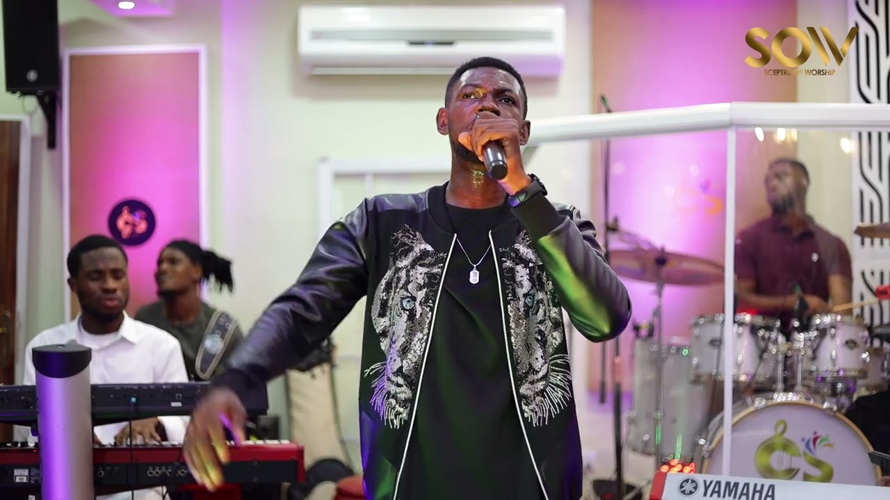 Twi Worship Session|| Intimate Worship session with Gideon Hammond