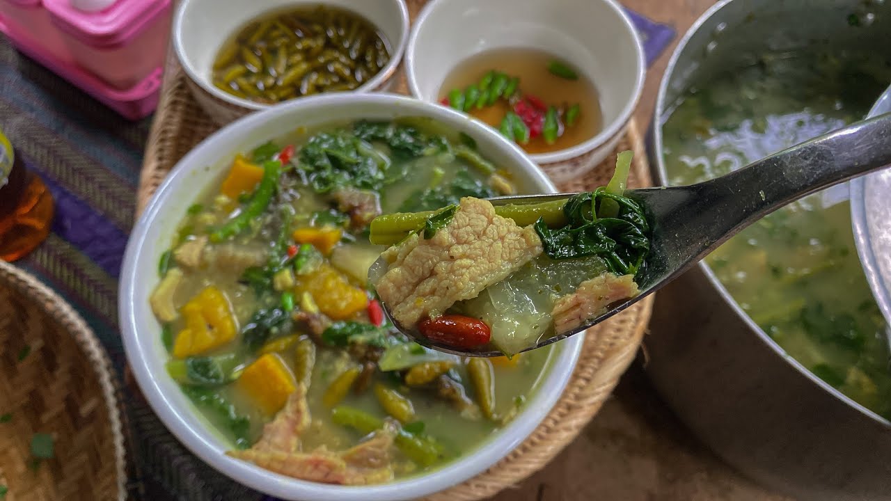 Make Samlor Korko When it's Rain [ traditional Cambodian soup].