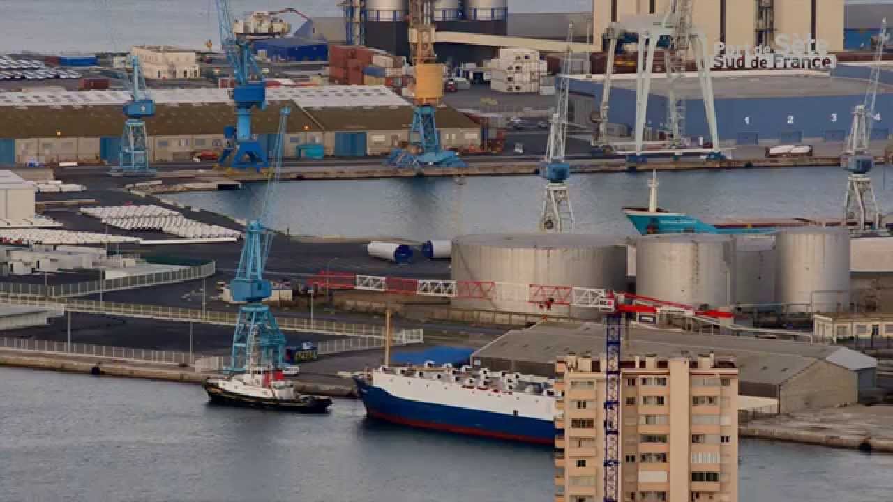 Port de commerce s&egrave;te