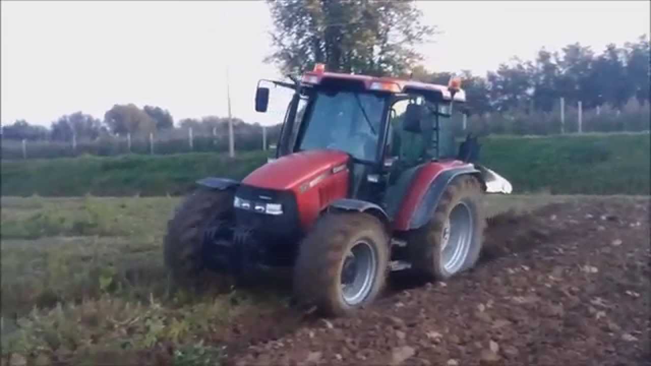 Aratura 2015 - Soc. Agr. Rossi - Case IH JXU 105 + Bivomere ER.MO