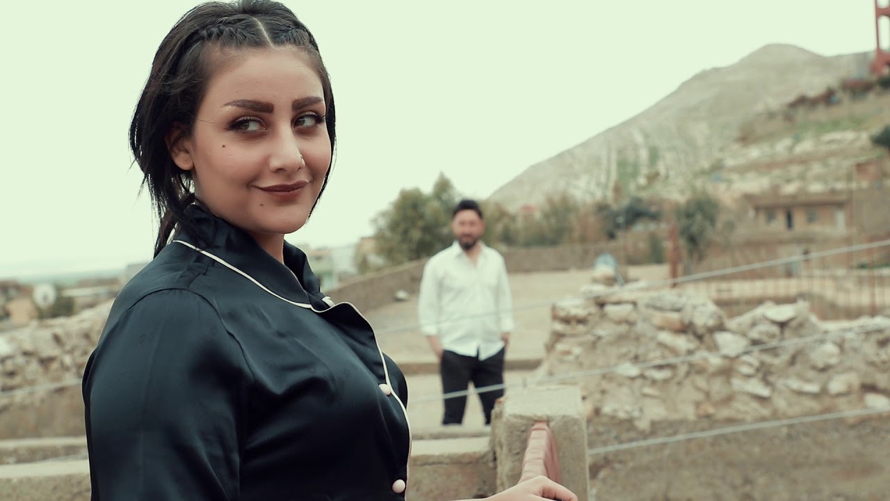 حليثا ورامنيثا - داني اسمرو  7aletha w Ramanetha - Danny Asmaro (Official Video) 2020