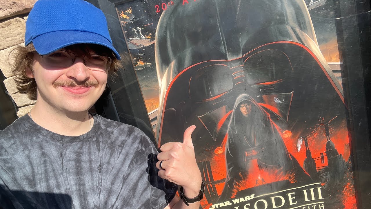 I Saw REVENGE OF THE SITH in a THEATER!