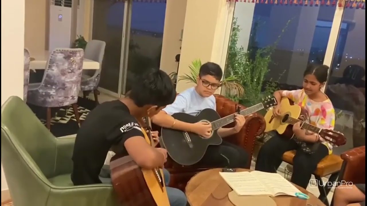 Home Tutor in Mayur Vihar, Delhi for Guitar - Ankit Guitar Class