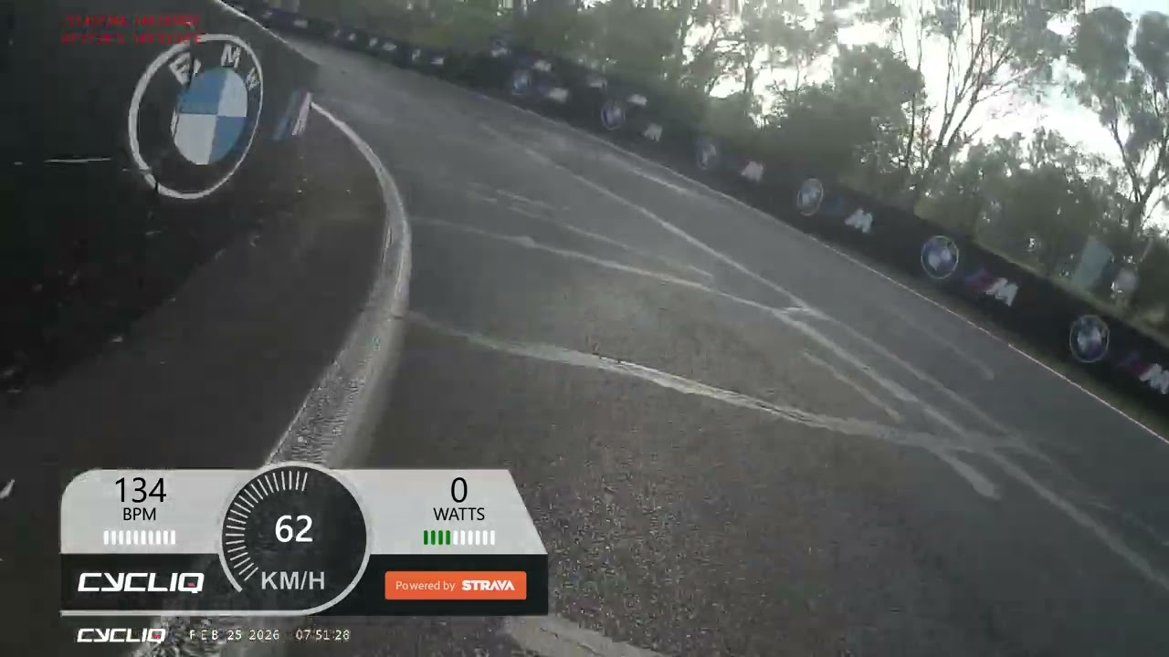Mount Panorama dipper into Conrad