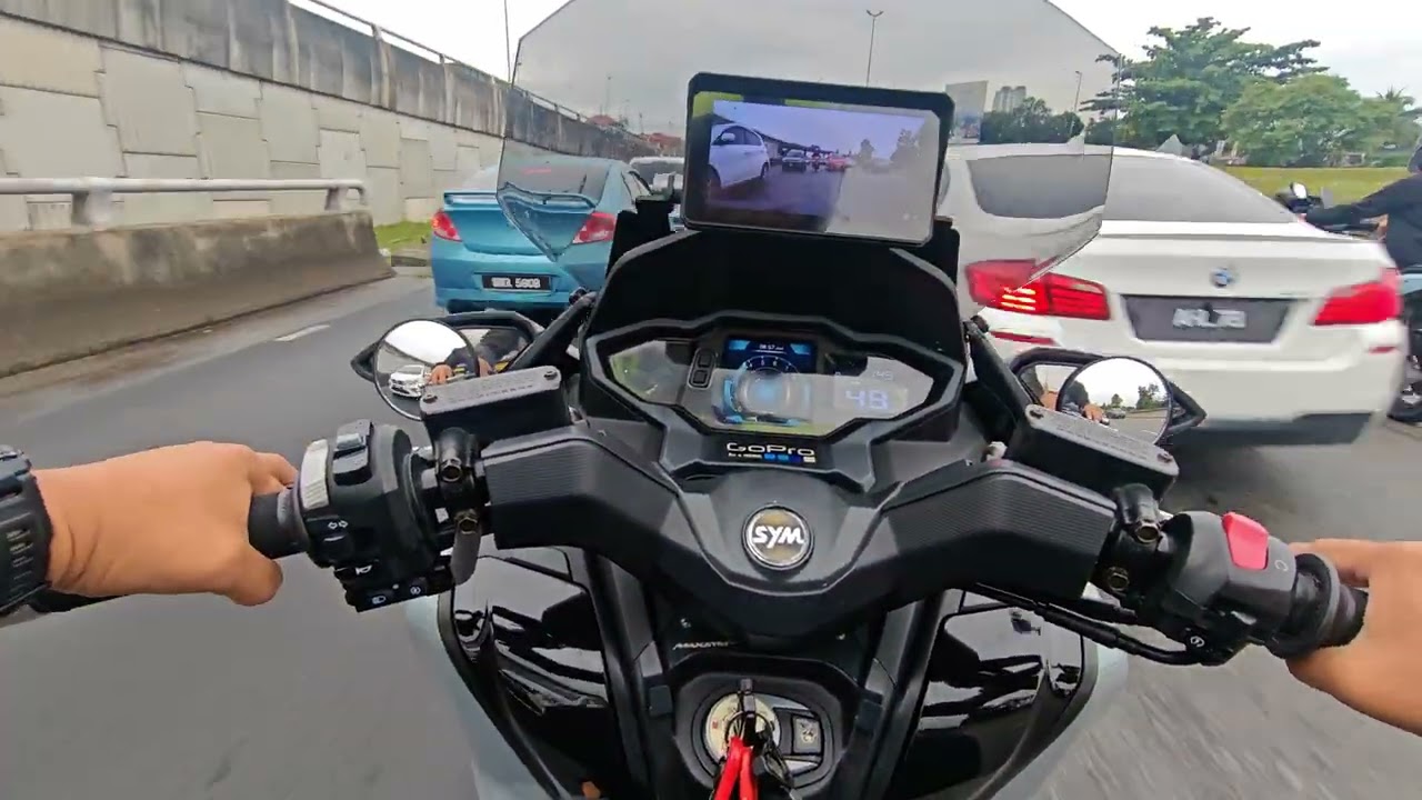 Sym TL500 jalan pagi 2