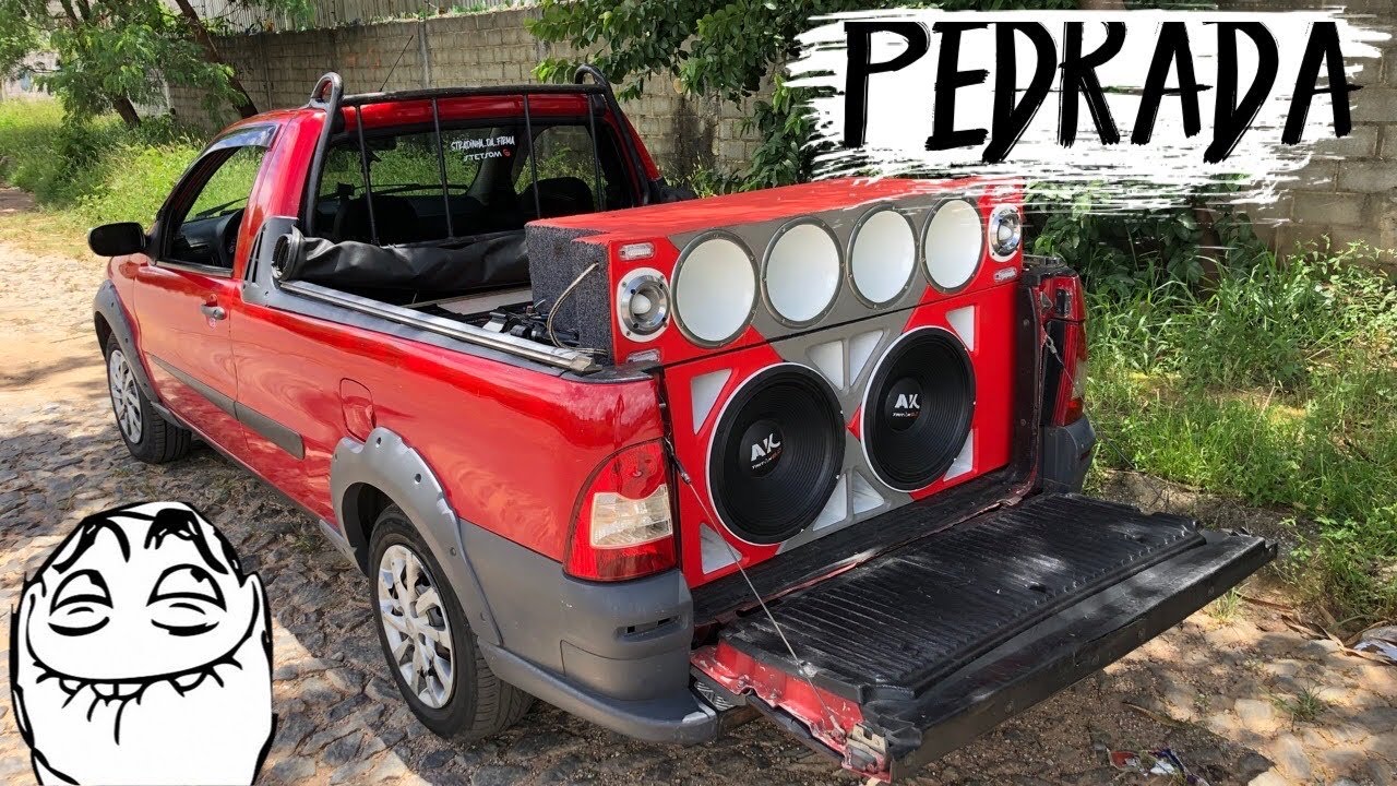 Stetsom Vulcan 5000 tocando dois alto falantes de 3000rms (4K)