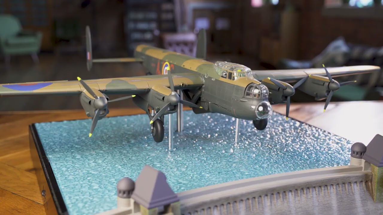 Lancaster Bomber B III  Hachette 1/32