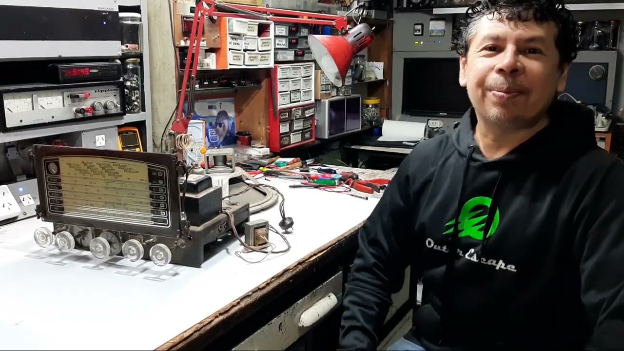Radio Mueble JORCIN. Restauración del Combinado !!!