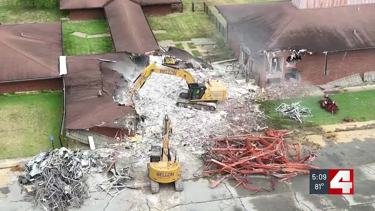 Abandoned school torn down in The Hill neighborhood for townhome community