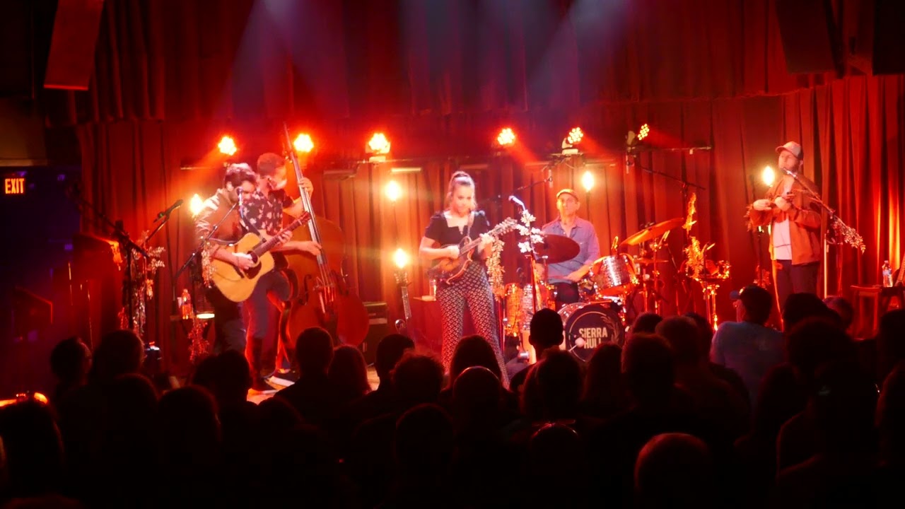 Sierra Hull / Full Set in 4K / Ardmore Music Hall / 2024-09-26