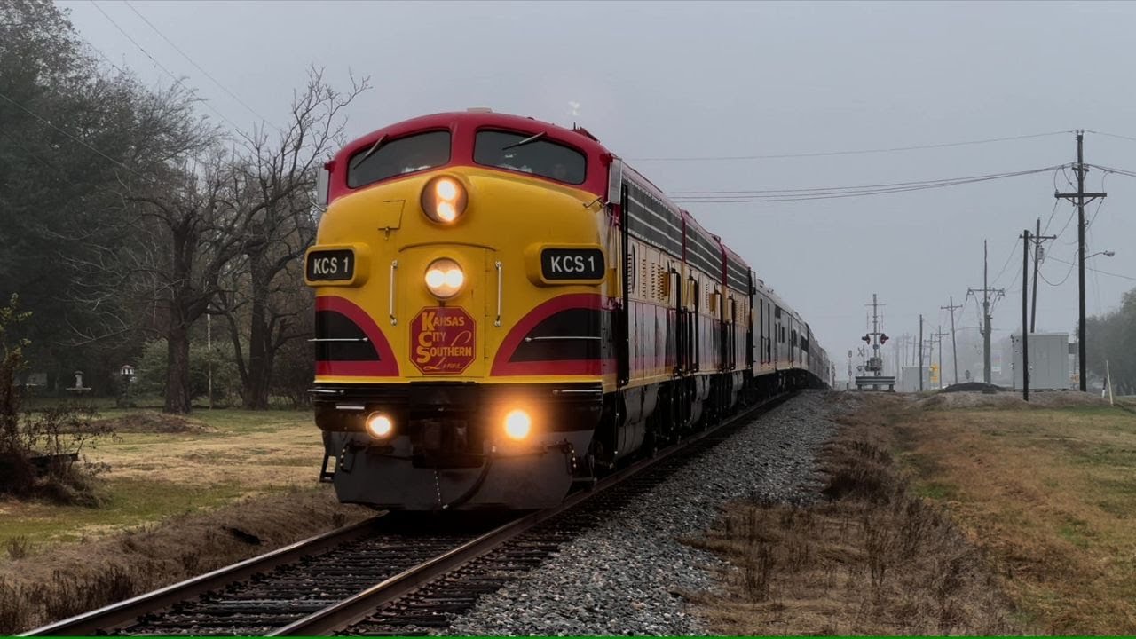 The LAST KCS Holiday Express- Chasing CPKC Holiday Trains through TX and LA! 2023 and 2024