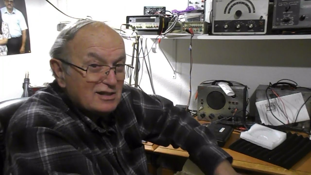 Unboxing of a Jackson Model 640 Test oscillator and of course Milo