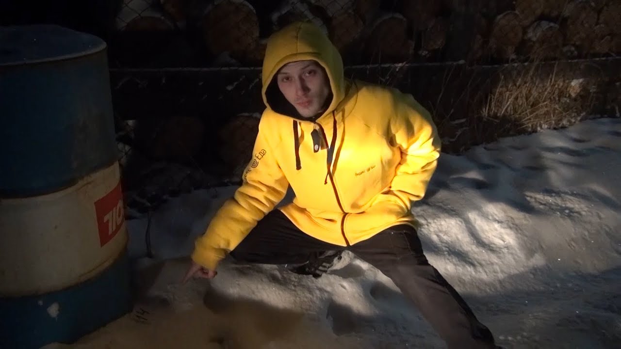 Закладчик прикрывался 