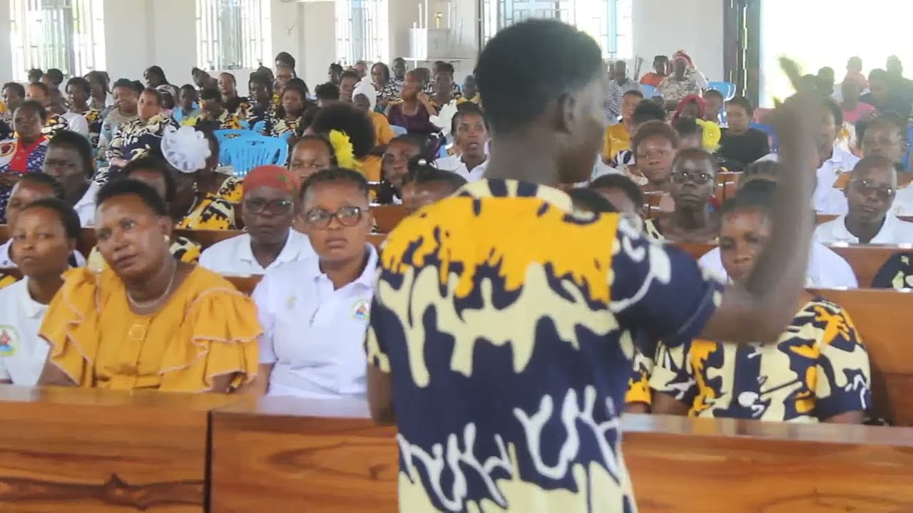 IBADA YA MISA TAKATIFU YA SHEREHE YA WALEZI WA UTOTO MT JIMBO LA BAGAMOYO PART 2