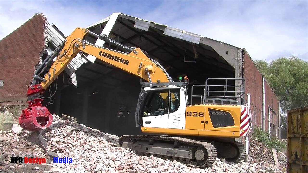 Liebherr R936 demolition spec excavator.