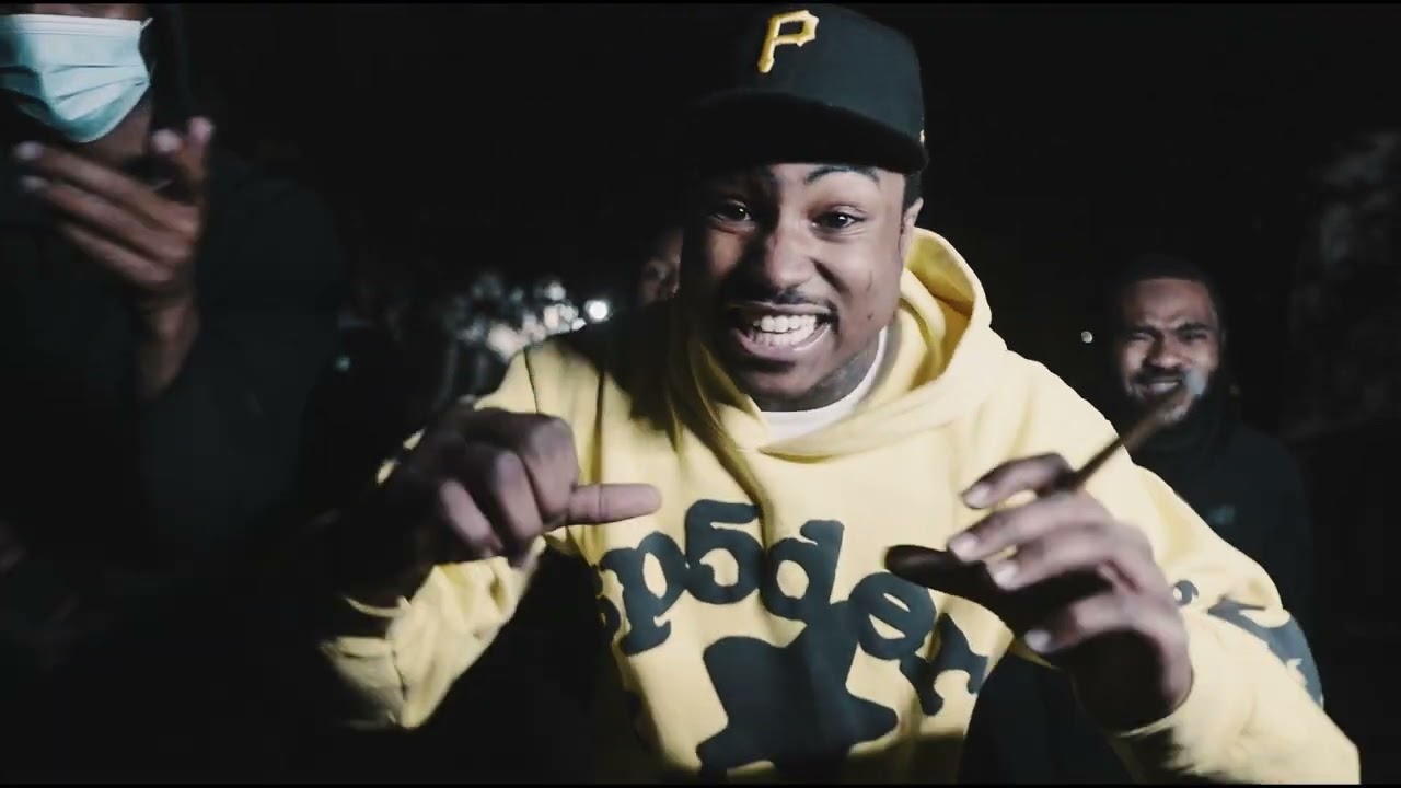 Lil Buckss - 8 Deep At Nanny Crib (Official Video) Shot By @skeetproduction