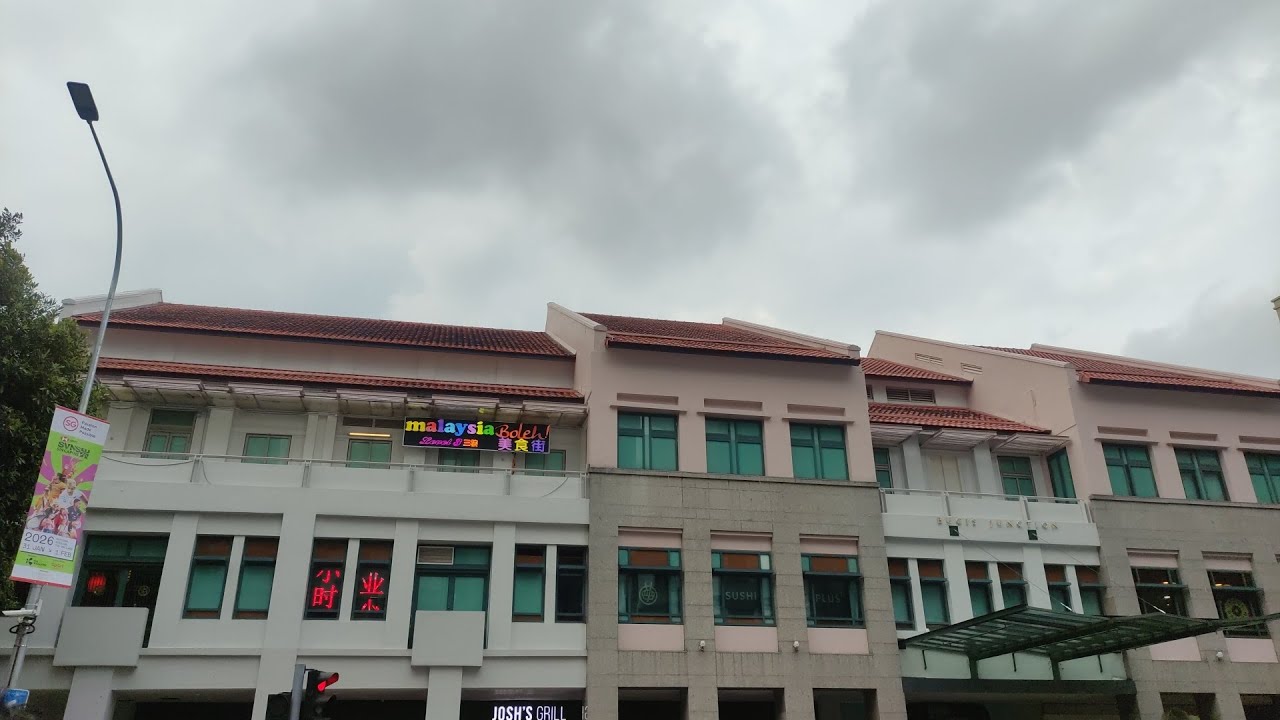 Bugis Junction and Bugis+