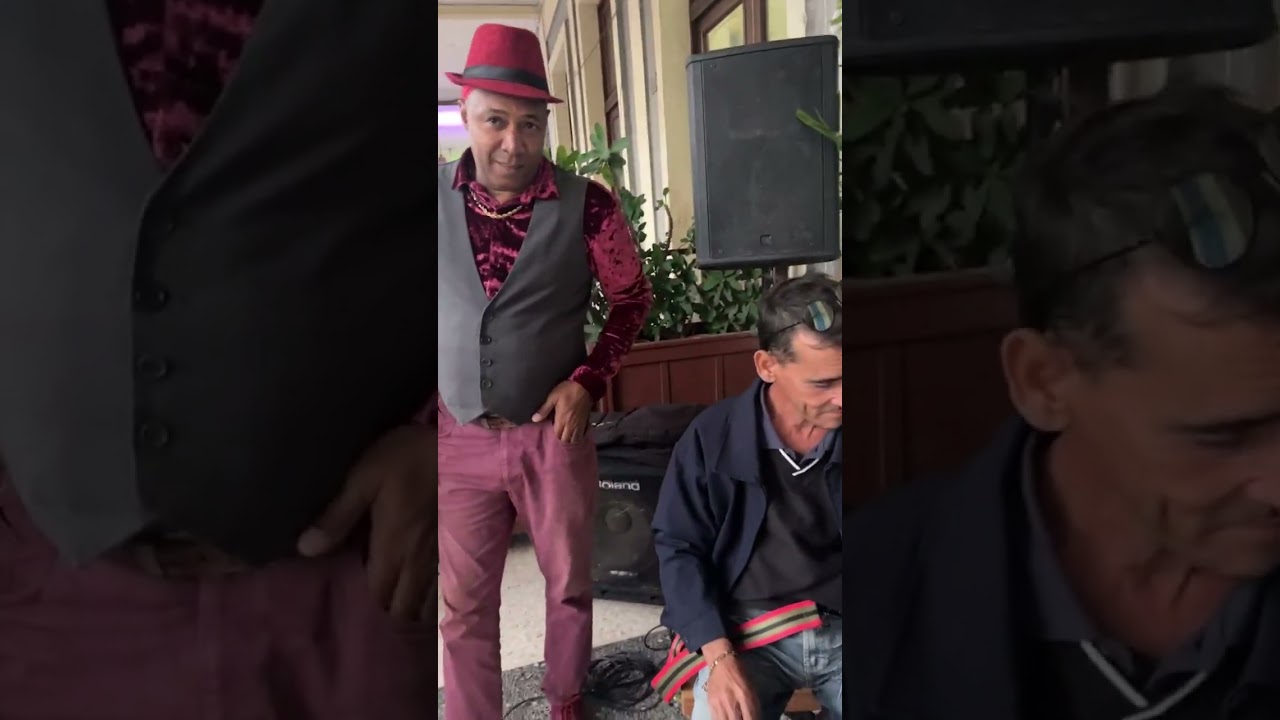 Fernando, el pianista viral de Guanabacoa, toca en el hotel Telégrafo de La Habana