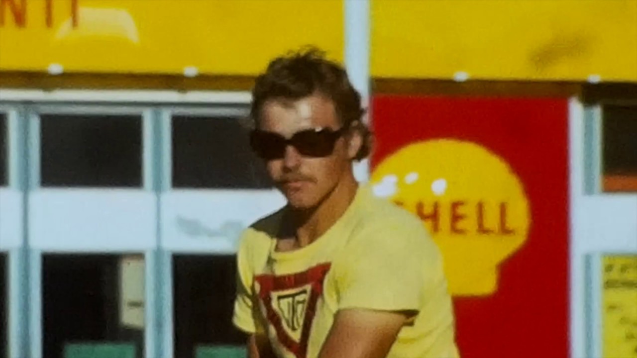 Västkustens Trafikmålning dekorerar gaterna i Trollhättan 1976