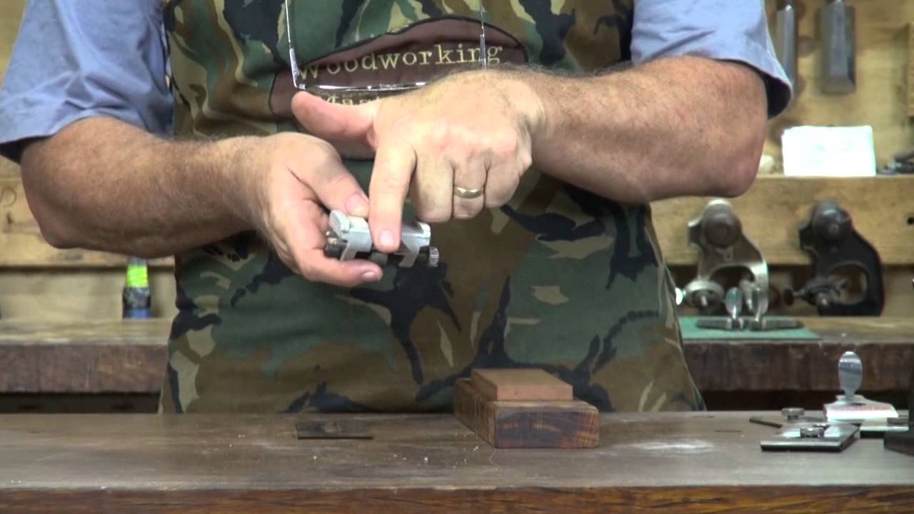 Chopping Board Pt.2(a) Sharpening, Tuning and Setting a Hand Plane to Flatten the Board