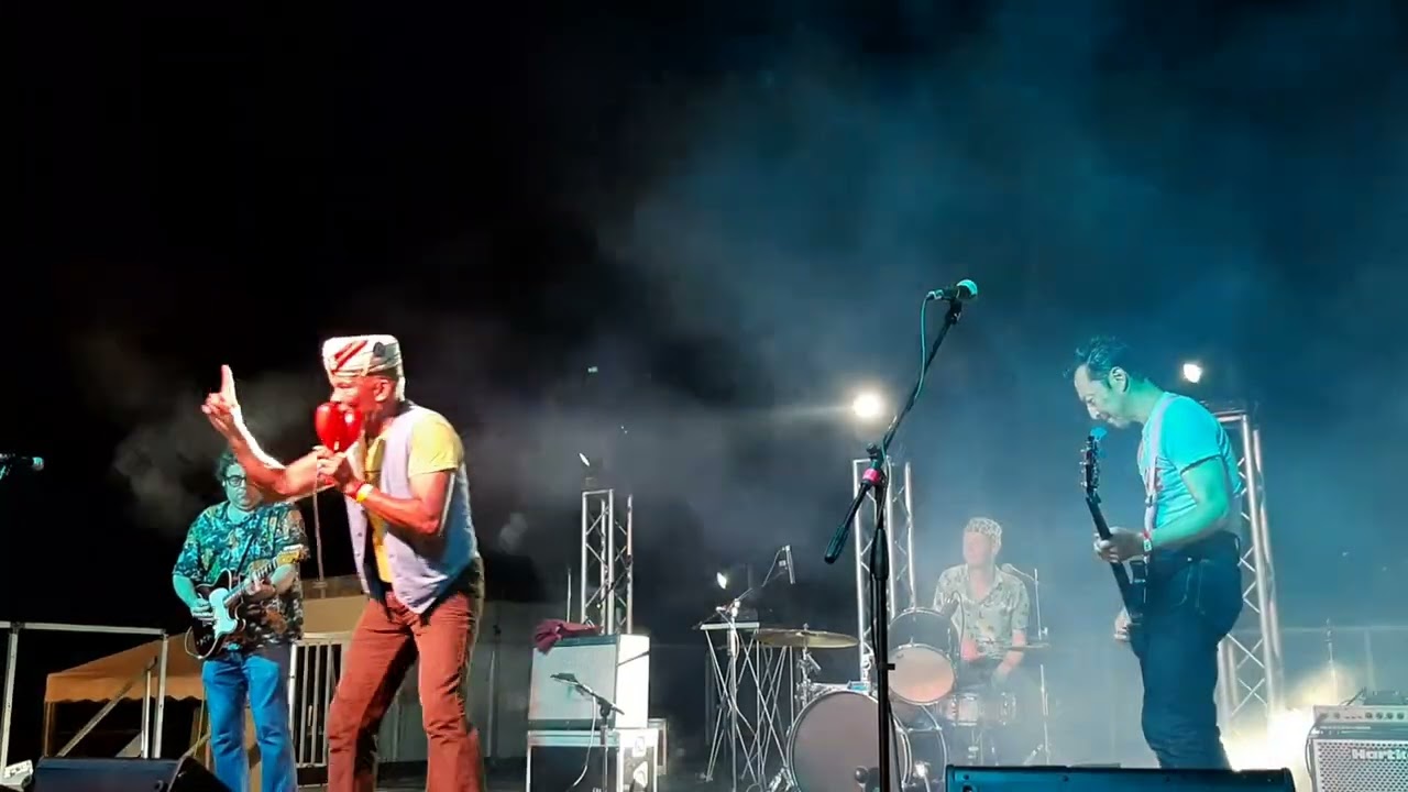 King Salami and The Cumberland Three live Italy