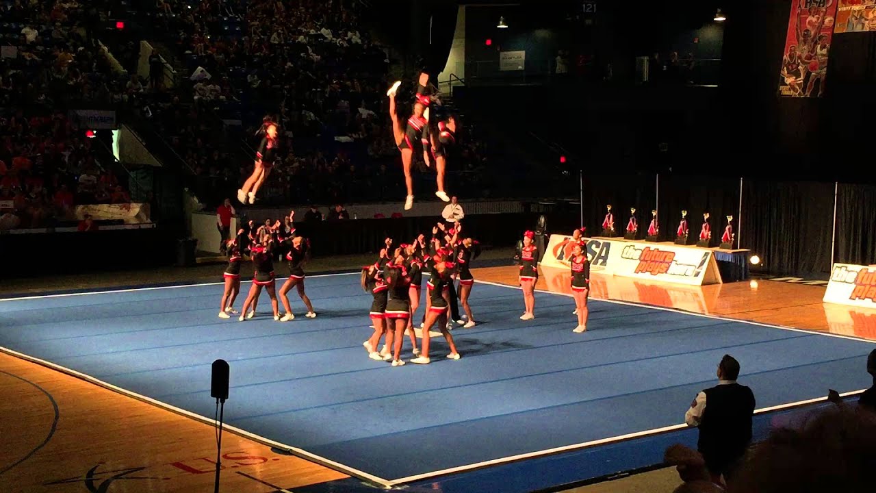 Bolingbrook Coed Varsity Cheer @ State 2016 Day 1