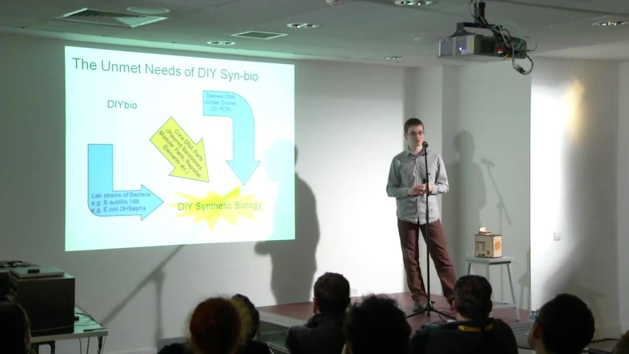 Cathal Garvey at Ignite #6