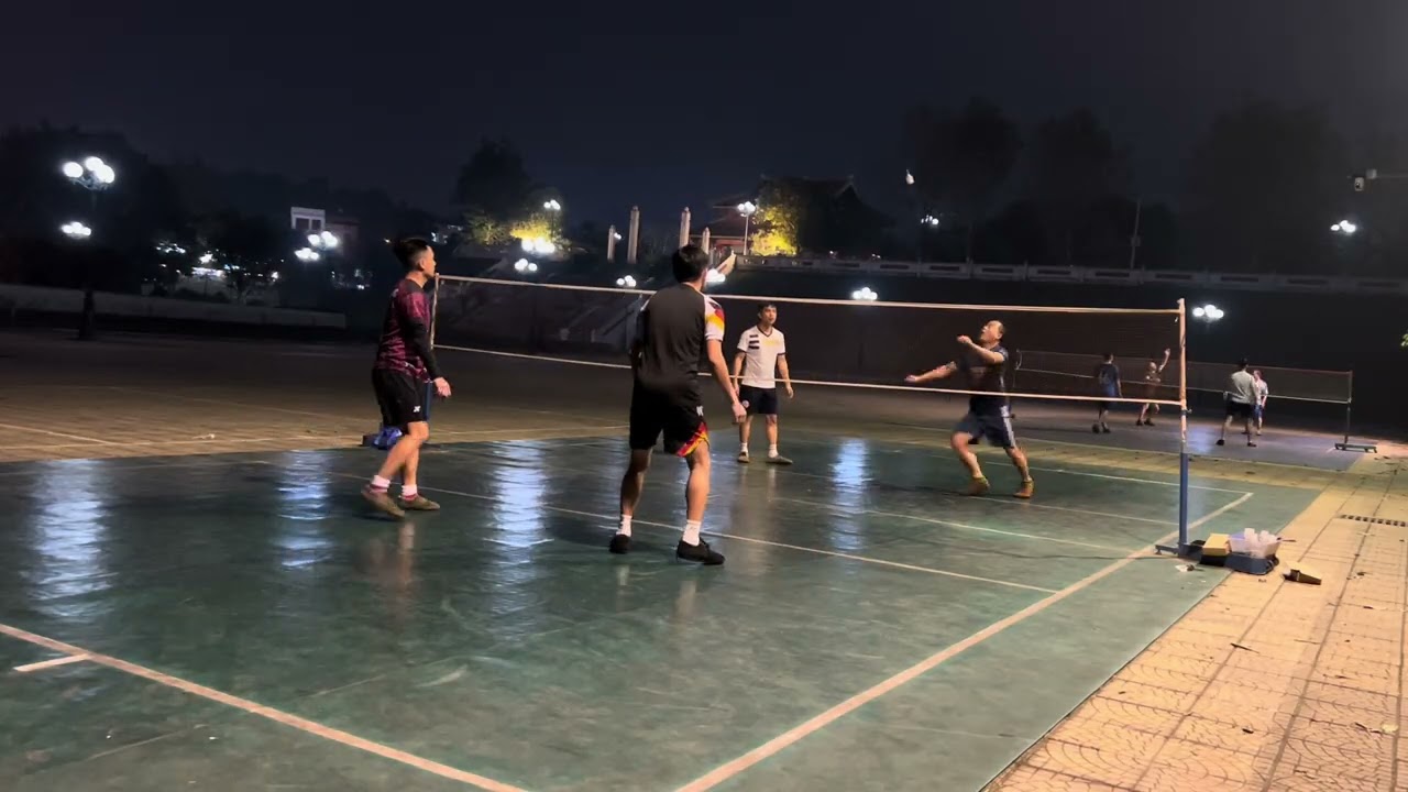 Đá cầu phủi/minh trí & đại cường