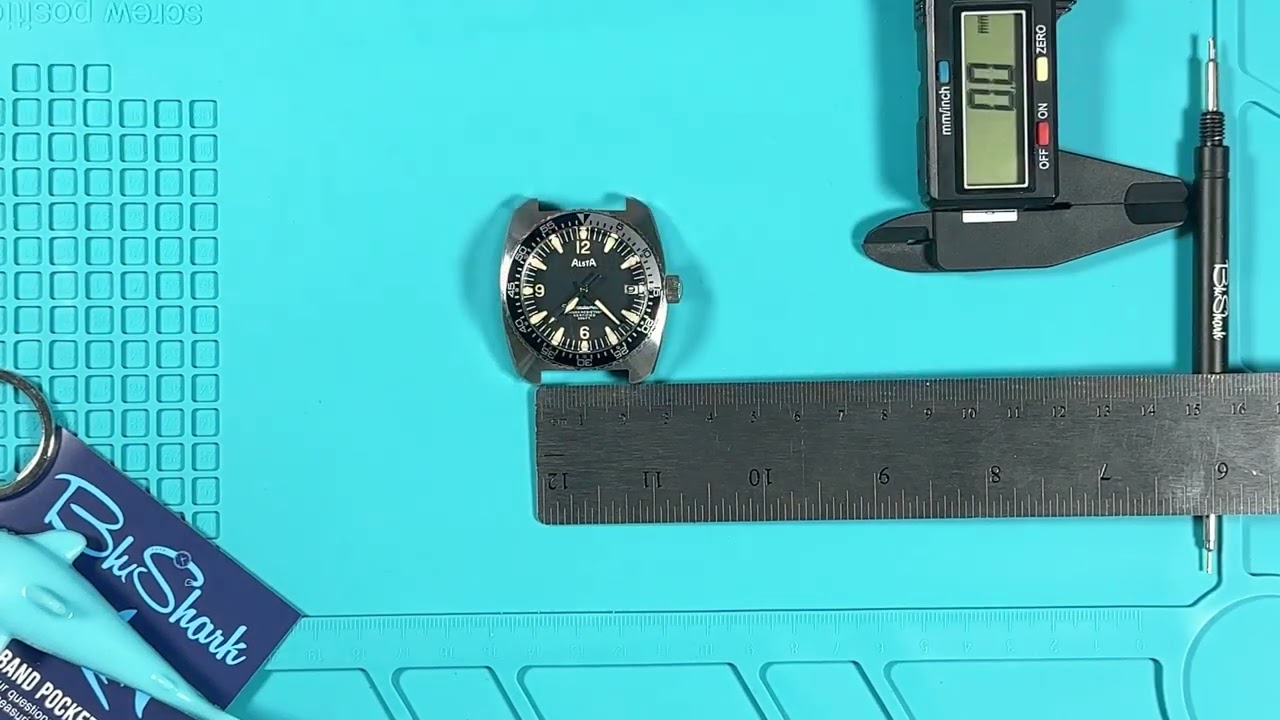 Measuring Your Watch for the Perfect Strap Size - A Step-by-Step Guide For Beginners.
