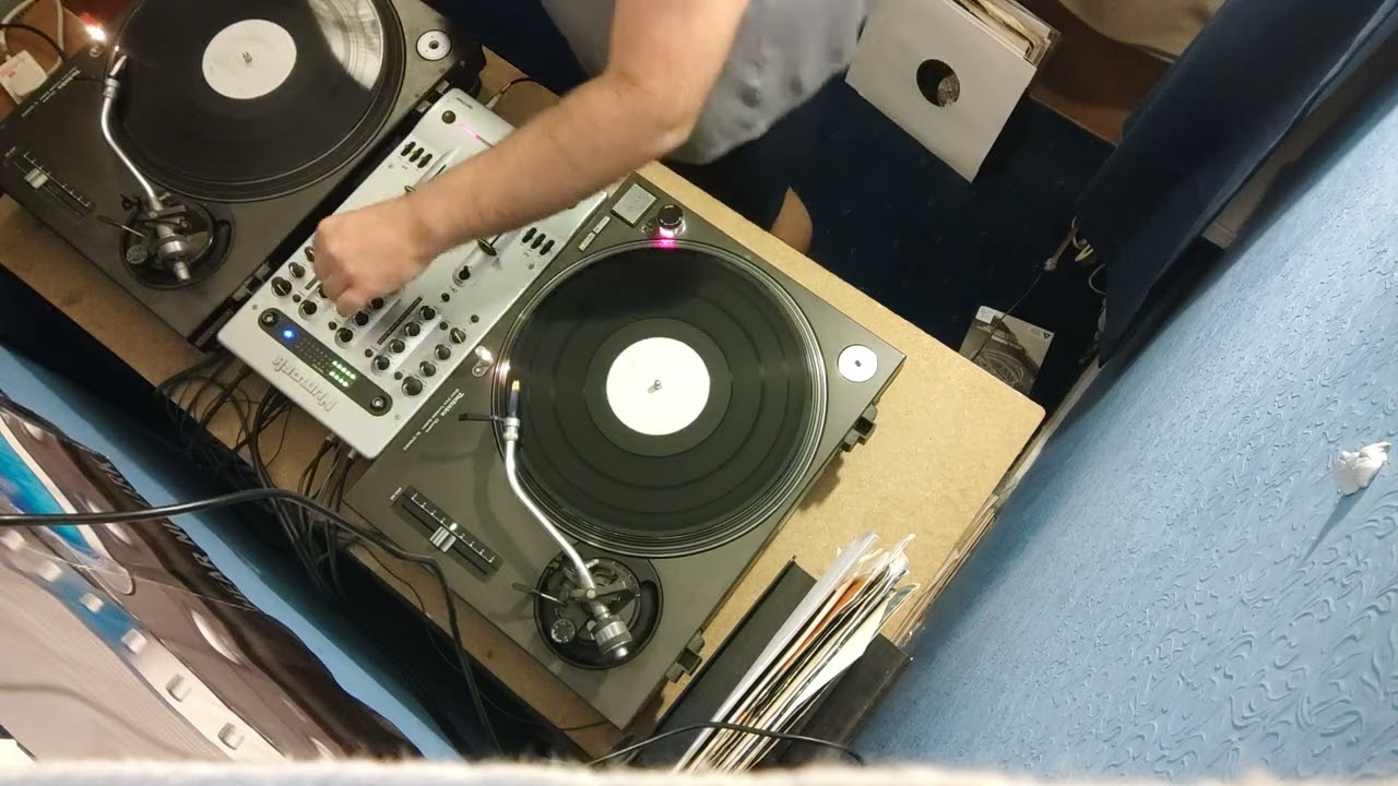Drum and bass mix 2025 1210 vinyl