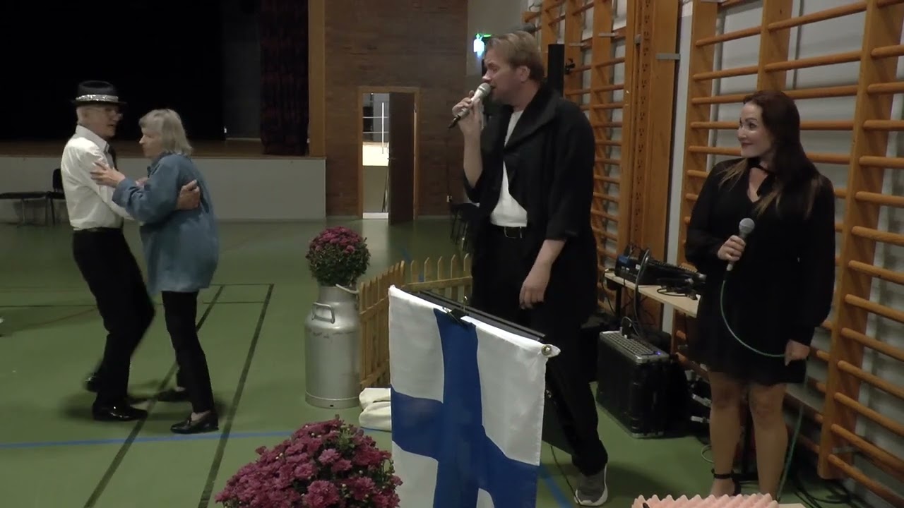 axvall 2024 avajaiset karaokea pubi ilta