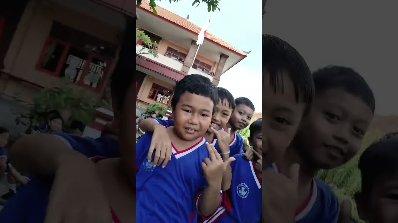 SERUNYA LOMBA MENIUP GELAS
