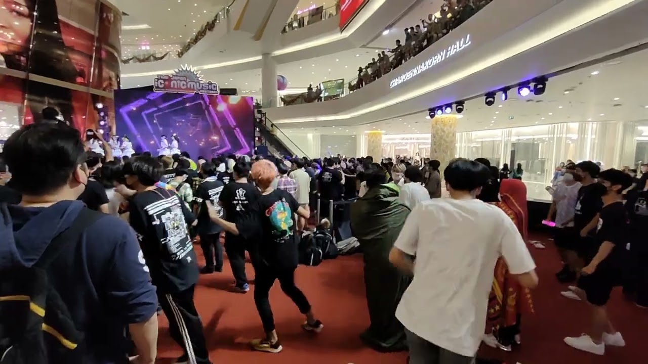 『WotaCam』 Siamdream - Nyandaful Life 『Thai-Japan Iconic Music Fest 2022 』 @ Iconsiam