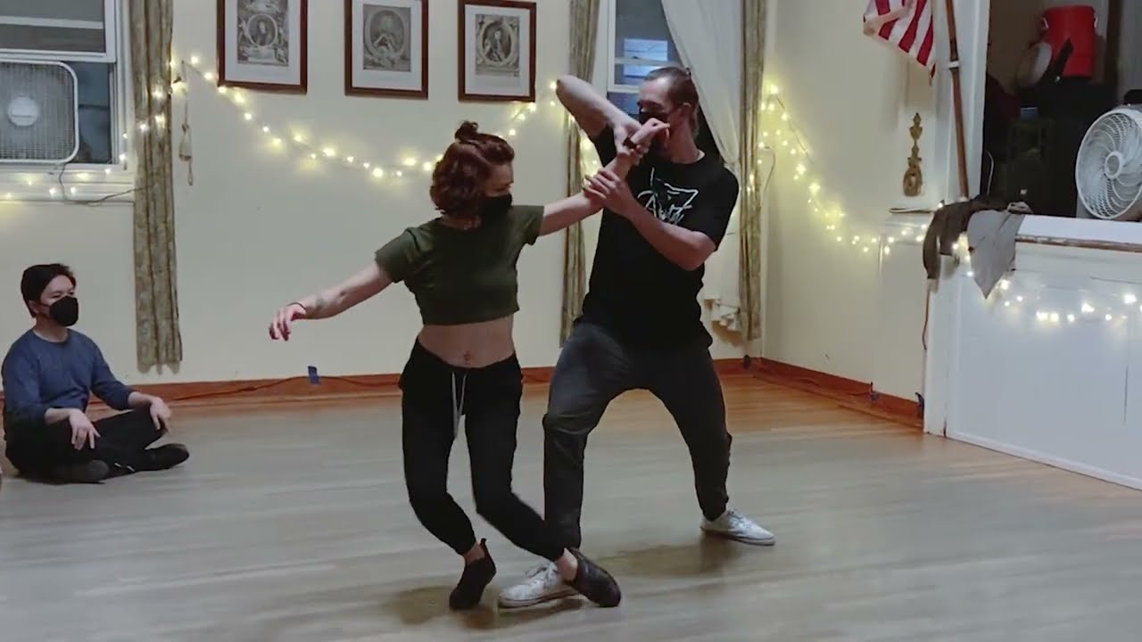 Alyssa Glanville & Sean McKeever - West Coast Swing Improv at Creative Communication Intensive