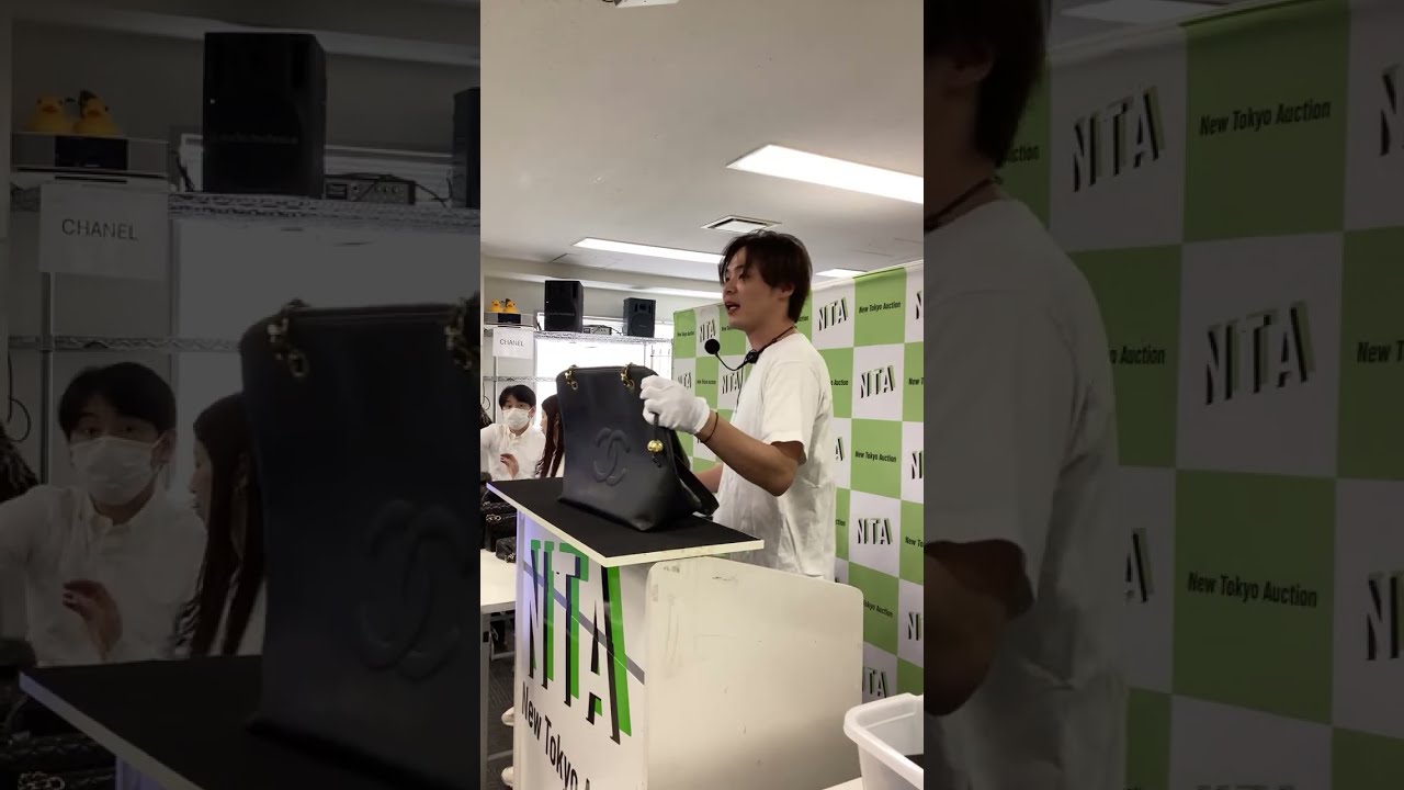 New Tokyo Auction AKASAKA がライブ配信中！