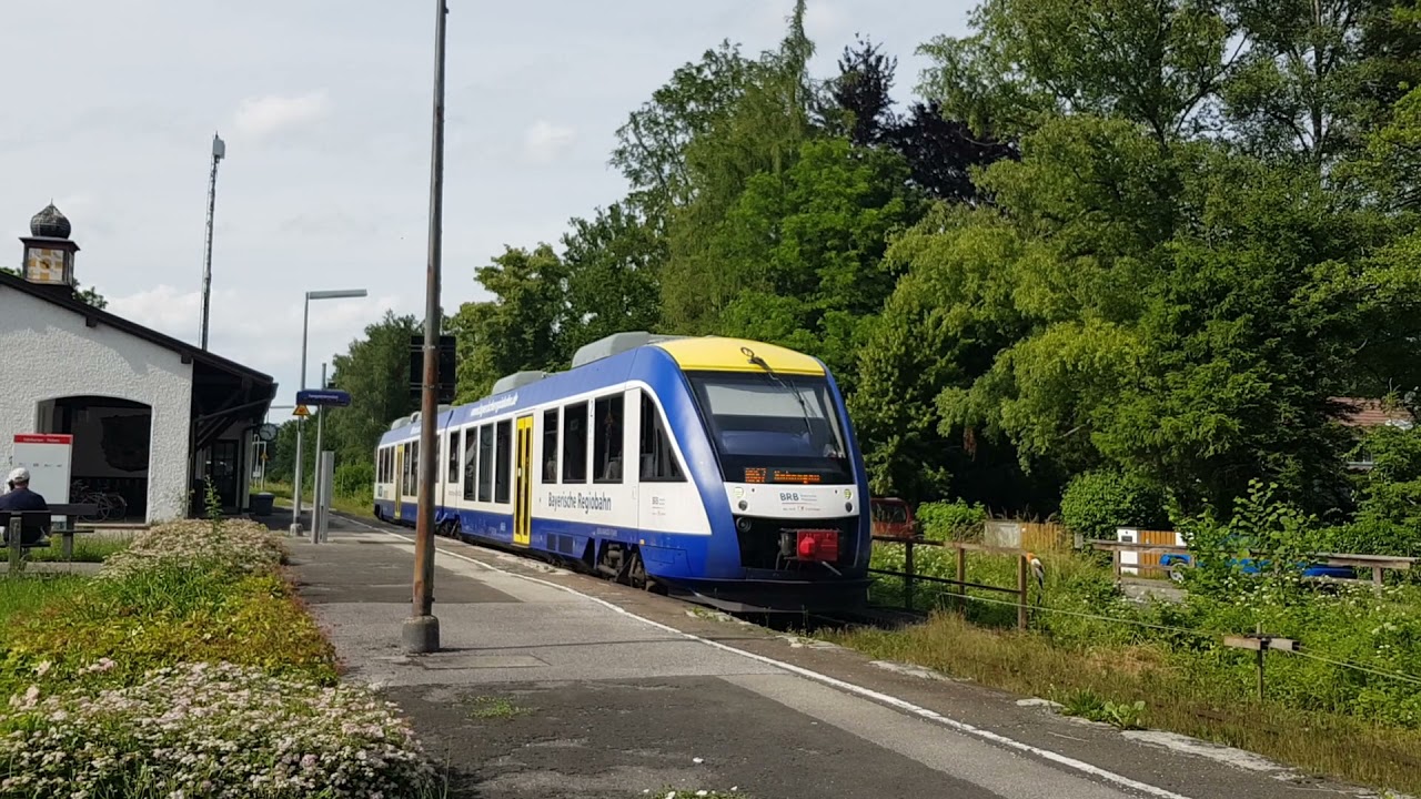 Mechanischer Bahn&uuml;bergang in Riederau. ++ L&auml;utewerk