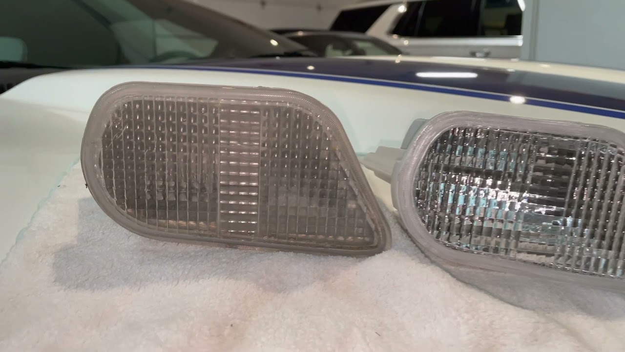 98-02 4th gen Pontiac Firebird Trans Am replace front turn signal lenses