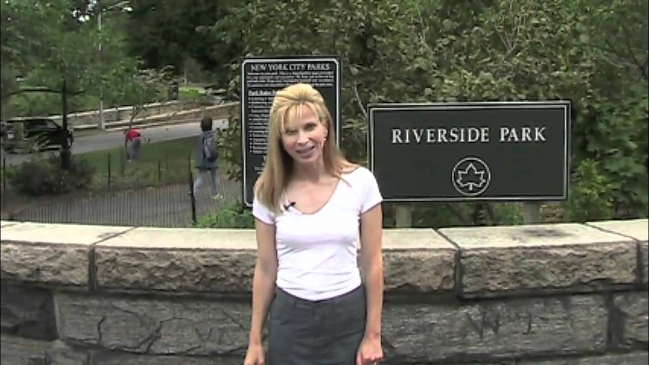 Linda Francis Lee in NYC Webisode #1 - Welcome to NYC!