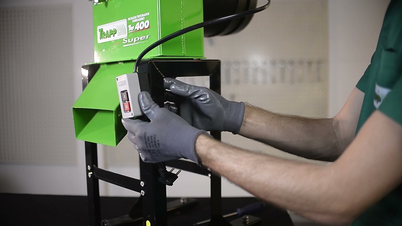 Instruções de montagem dos Trituradores Forrageiros TRF 400 e TRF 80.