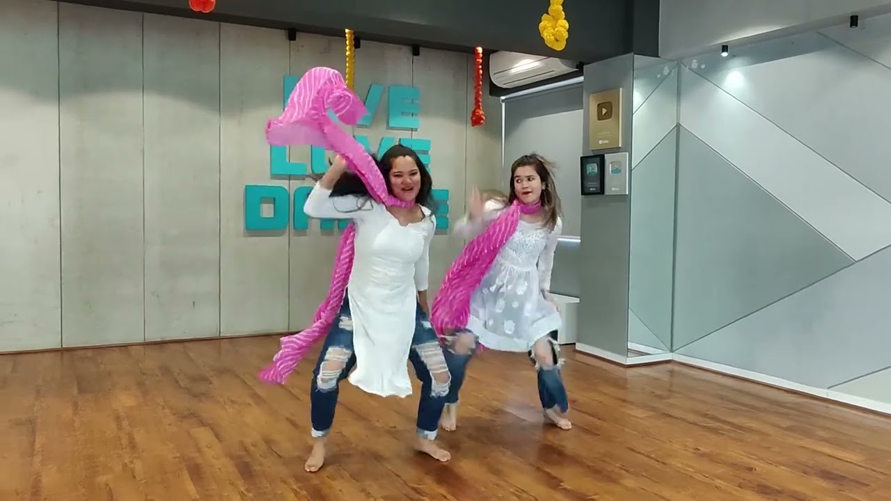 BALAM PICHKARI/ RITU'S DANCE STUDIO SURAT/ HOLI Dance