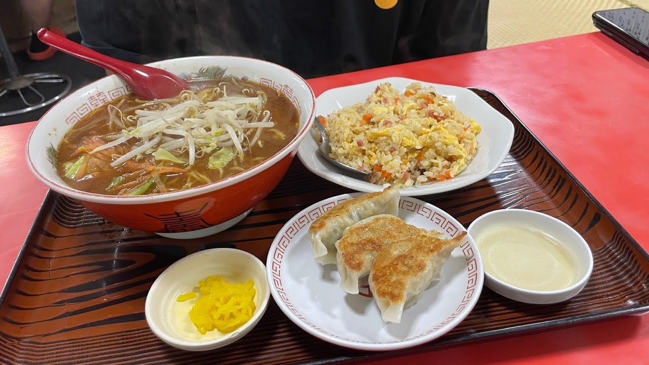 【激安】ラーメン1杯550円から！創業45年以上の那覇市民に愛された町中華がやはりボリューム満点だった！【沖縄観光/那覇】