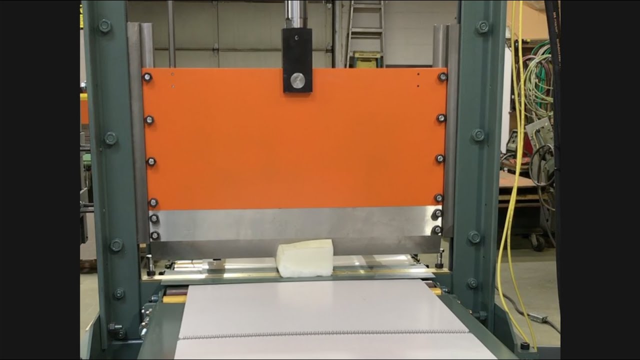 Spadone Guillotines and Bale Cutters